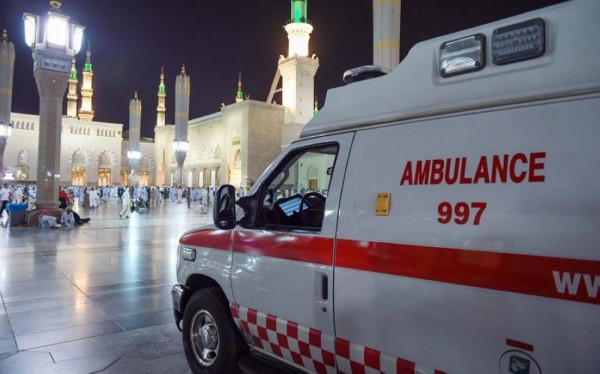 1300 شاب وفتاة  فى خدمة خدمة المصلين بالمسجد النبوي