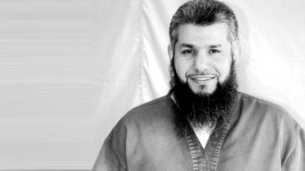 نجل «التركي»: منع والدي من حضور «الإفراج المشروط»
