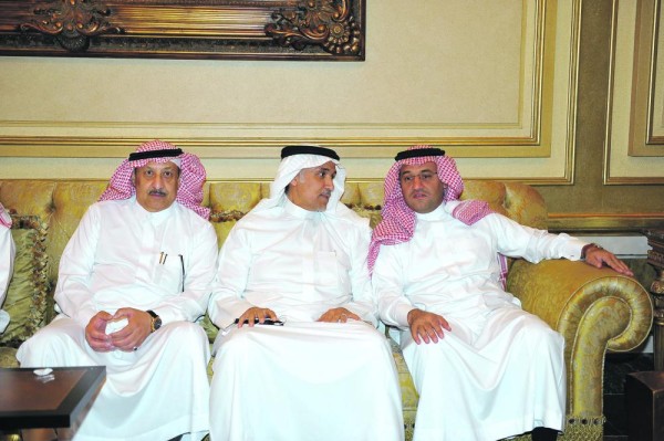مجلس «محمد العثمان» يفتح أبوابه في رمضان