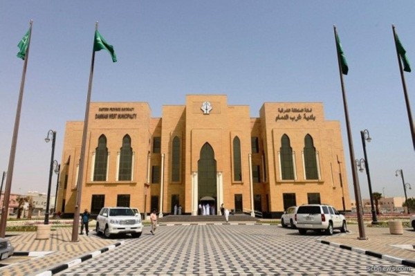 إتلاف 150 كيلو مواد غذائية بالدمام