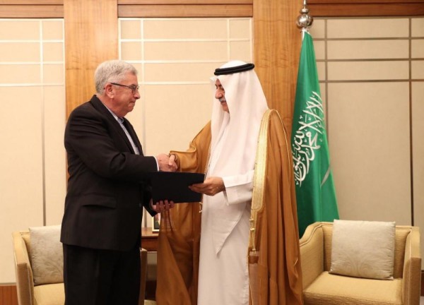 وزير الخارجية يستقبل السفير الأمريكي الجديد