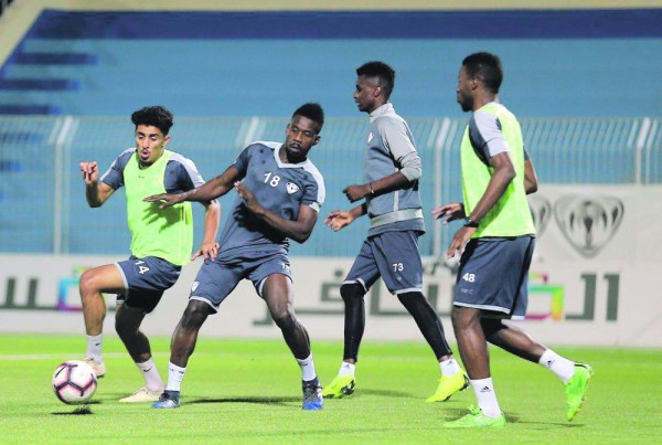 هجر يستعد للطائي بالكرات الثابتة