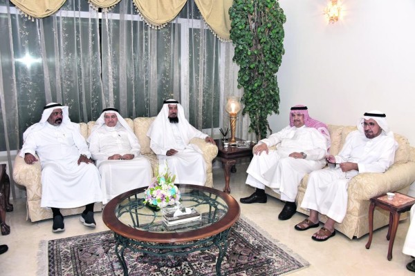 مجلس «الدبل»: الشهر الفضيل فرصة لتبادل الزيارات