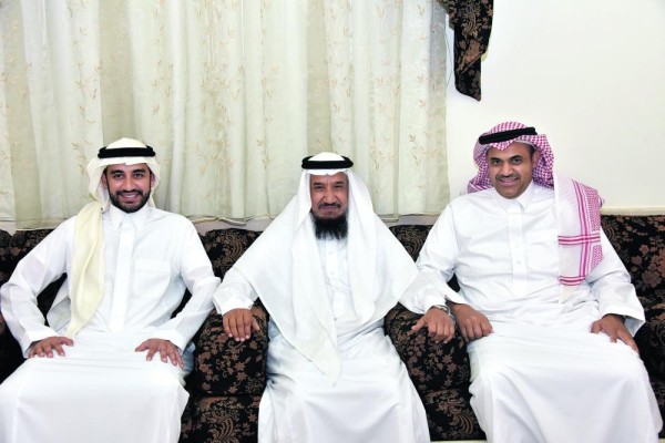مجلس «الدبل»: الشهر الفضيل فرصة لتبادل الزيارات