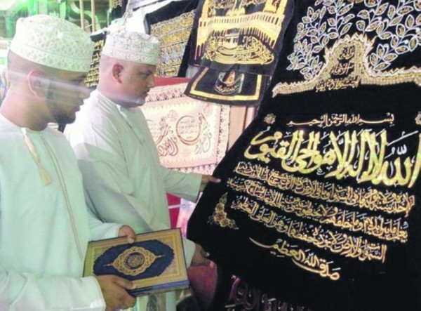 سوق العلوي «ذاكرة» الزمن الجميل في جدة التاريخية