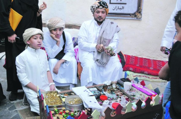 سوق العلوي «ذاكرة» الزمن الجميل في جدة التاريخية