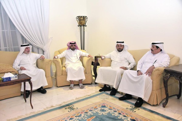 مجلس «الرميح» يستقبل المهنئين بالشهر الفضيل