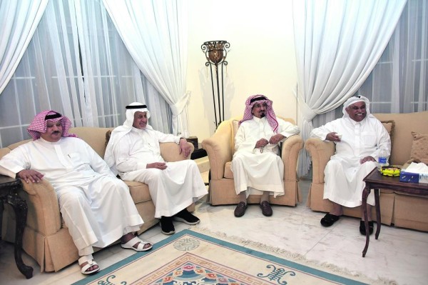 مجلس «الرميح» يستقبل المهنئين بالشهر الفضيل
