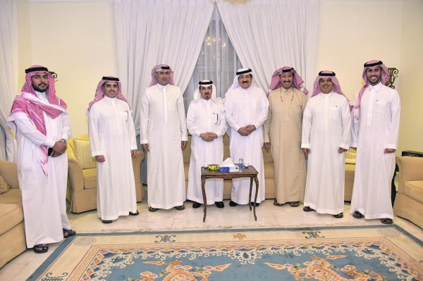 مجلس «الرميح» يستقبل المهنئين بالشهر الفضيل