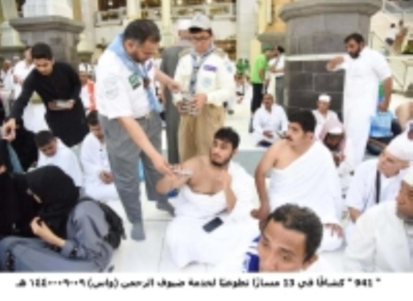 941 كشافًا يتطوعون لخدمة المعتمرين
