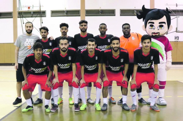 لقب دورة الدبل بين مصرفية ميم وthe town