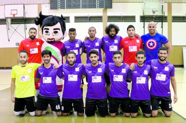لقب دورة الدبل بين مصرفية ميم وthe town