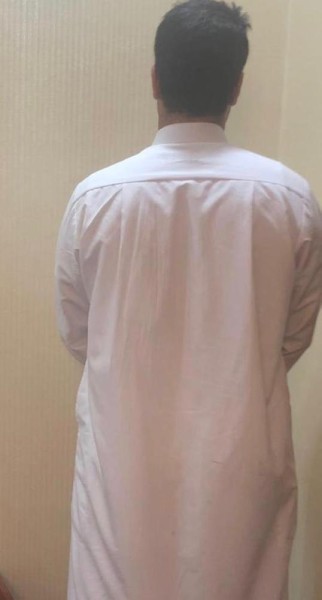 الإطاحة بمطلق النار على 