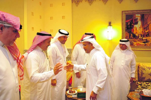 مجلس الحكير يعزز التلاحم بين الأصدقاء