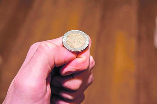 قرعة «العملة» تحسم انتخابات الفلبين