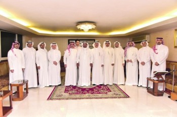 «مجلس المطرود» الرمضاني يجمع الأسرة وأعيان القطيف