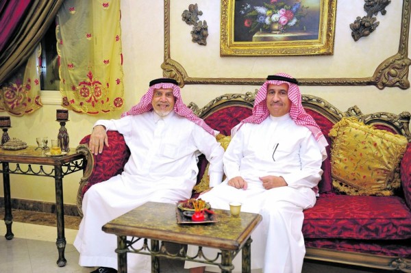 التواصل والتراحم يشعان الفرحة في «مجلس البراك»