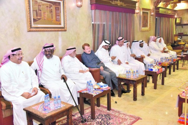 «مجلس الملا» يجمع الأحبة والأصدقاء في رمضان