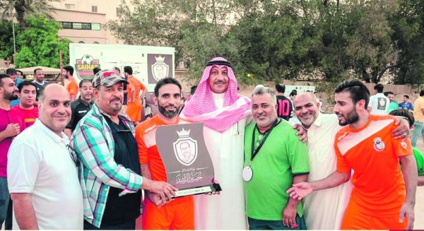 تكريم نجم النصر السالم .. ومدرب الصفا المرزوق