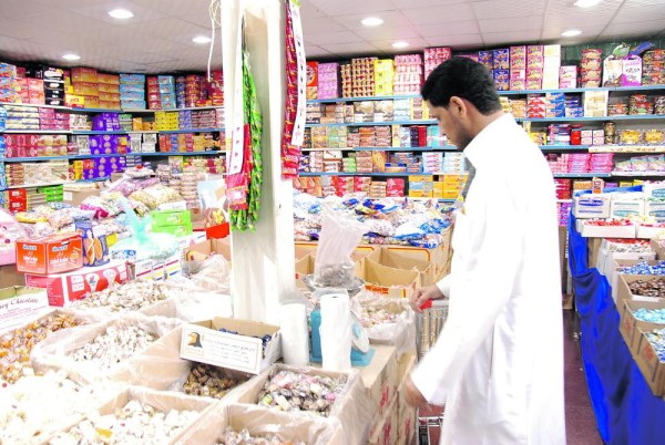 برنامج رقابي على الحلويات بالخبر استعدادا للعيد