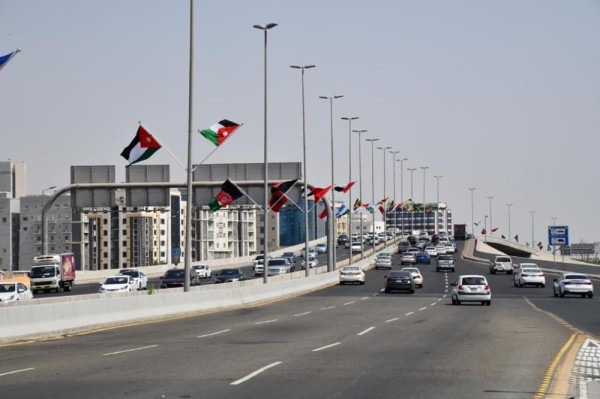 بالصور .. كيف تستعد مكة لاستقبال 3 قمم