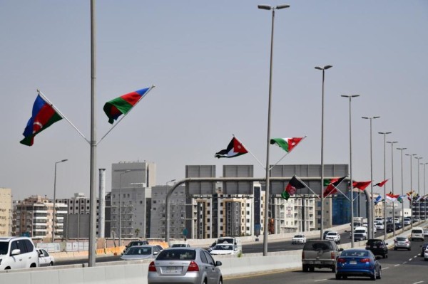 بالصور .. كيف تستعد مكة لاستقبال 3 قمم