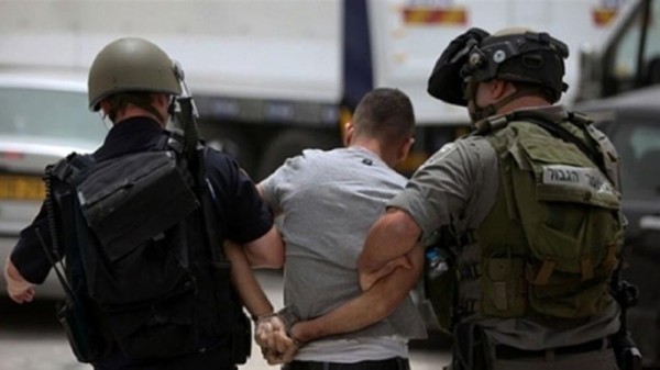 قوات الاحتلال تعتقل 5 فلسطينيين