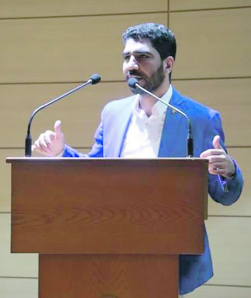 الناقد عزيز: المسرح السعودي ينافس بقوة في المحافل الدولية