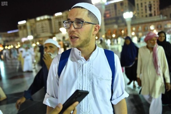 زوار المسجد النبوي: المملكة منارة الإسلام والسلام