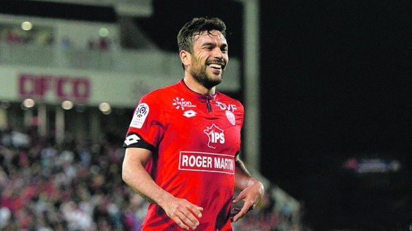 الطويرقي.. يشعل ملف أجانب الاتفاق