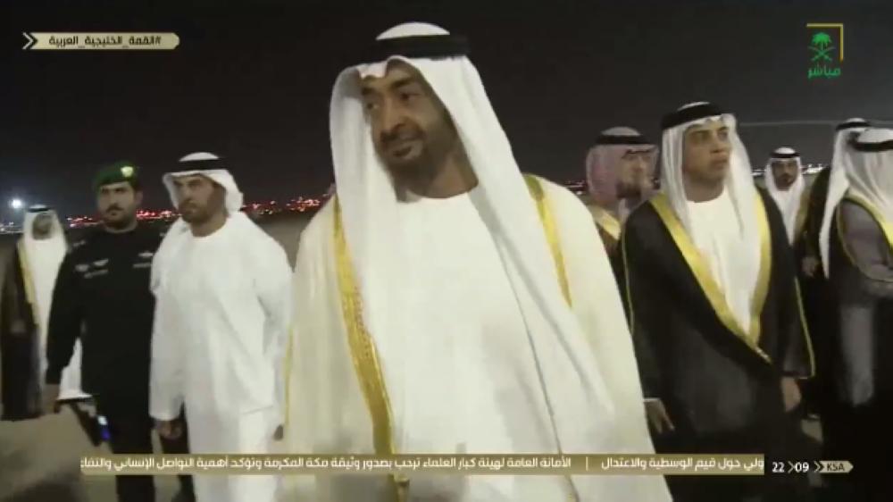 محمد بن زايد يصل جدة لحضور القمم الثلاث