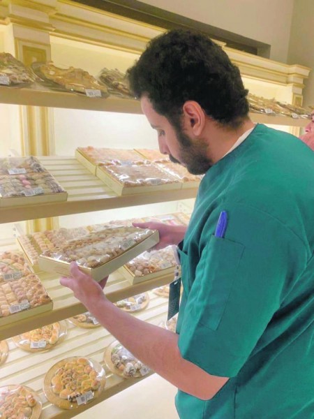 تكثيف الرقابة على محال الحلويات والمحامص بالخبر