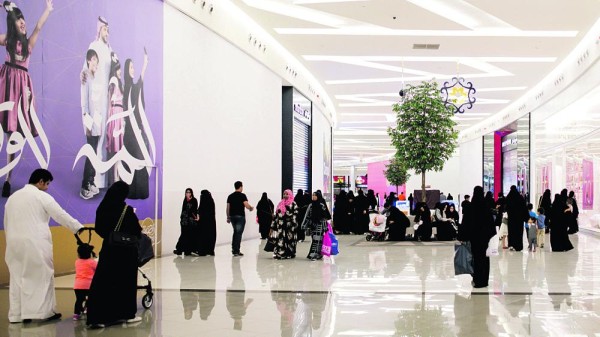 حمى الشراء تجتاح الأسواق قبل العيد