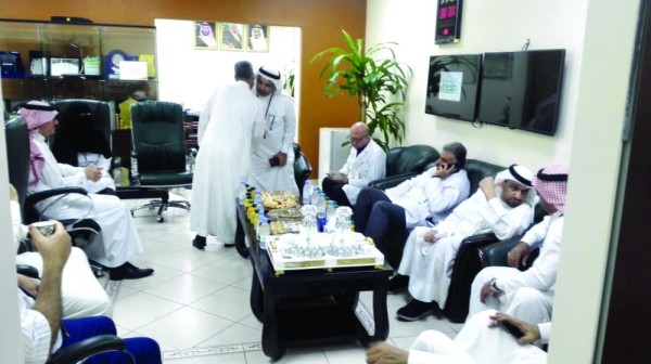 900 مراجع لطوارئ «القطيف المركزي» في العيد