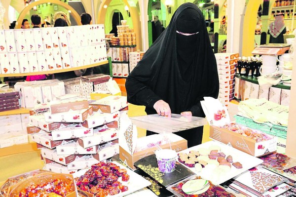 «نخلة وطن»: مساران للتطوير والنهوض بقطاع التمور