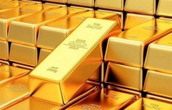 تراجع الذهب من ذروة 14 شهرًا