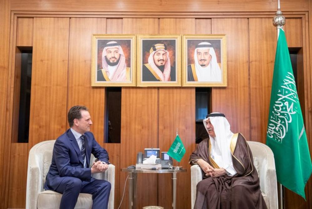 وزير الخارجية يستقبل المفوض العام لـ«الأونروا»