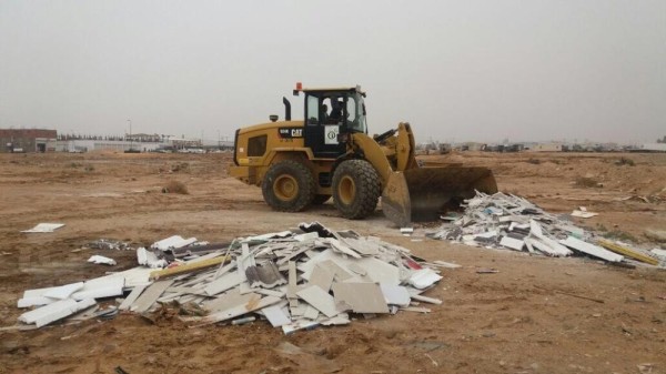رفع 3167 طنًا نفايات منزلية بالجوف