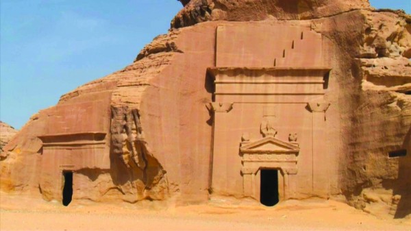 «مدائن صالح» تخضع لإعـادة الاكتشافات الأثرية