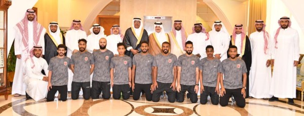 الأمير سعود بن نايف يستقبل رئيس وأعضاء ولاعبي نادي الثقبة