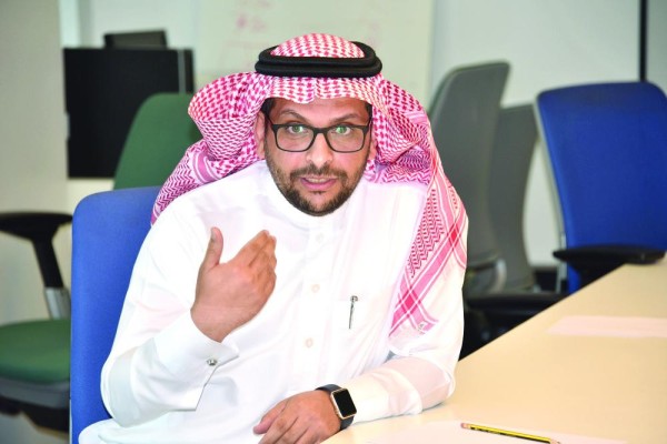 الشهري: تعاون بين كلية التربية والمدارس
