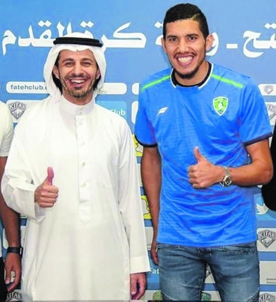 أندية دوري المحترفين تواصل الصفقات المحلية والأجنبية