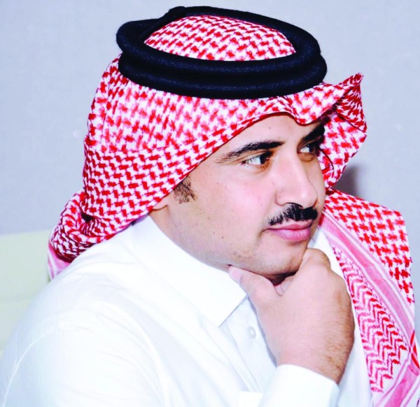 نحتاج إلى أكاديمية متخصصة للنهوض بالمسرح السعودي