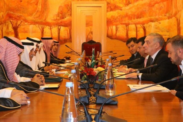 مباحثات مكثفة لوزير الخارجية في جورجيا