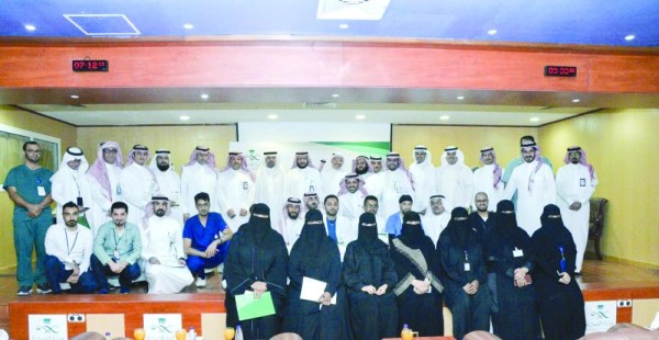 صحة الشرقية تحتفي بفريق التوعية