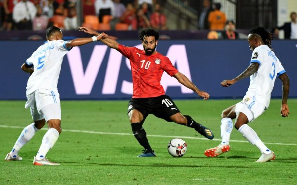 مصر تهزم الكونغو وتضمن التأهل إلى دور الـ 16