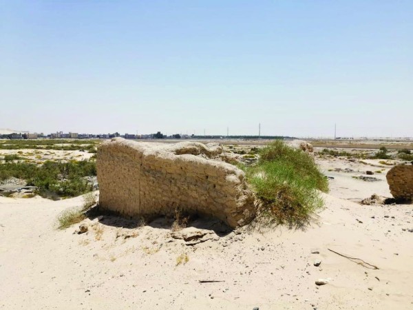 قرية الكلابية القديمة طمرتها الرمال وظلت صامدة 300 عام