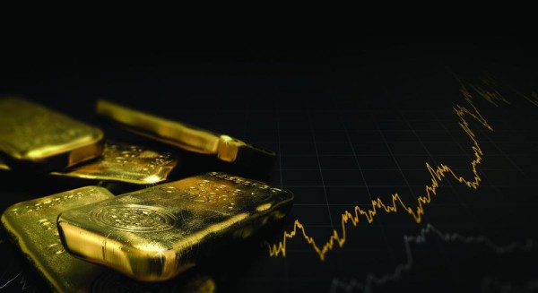الذهب يرتفع 0.5% بفضل مخاوف النمو العالمية