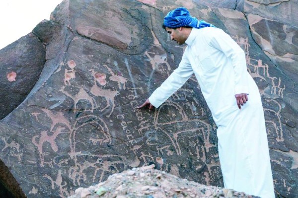 «أبو راكة».. متحف مفتوح في وجه الطبيعة