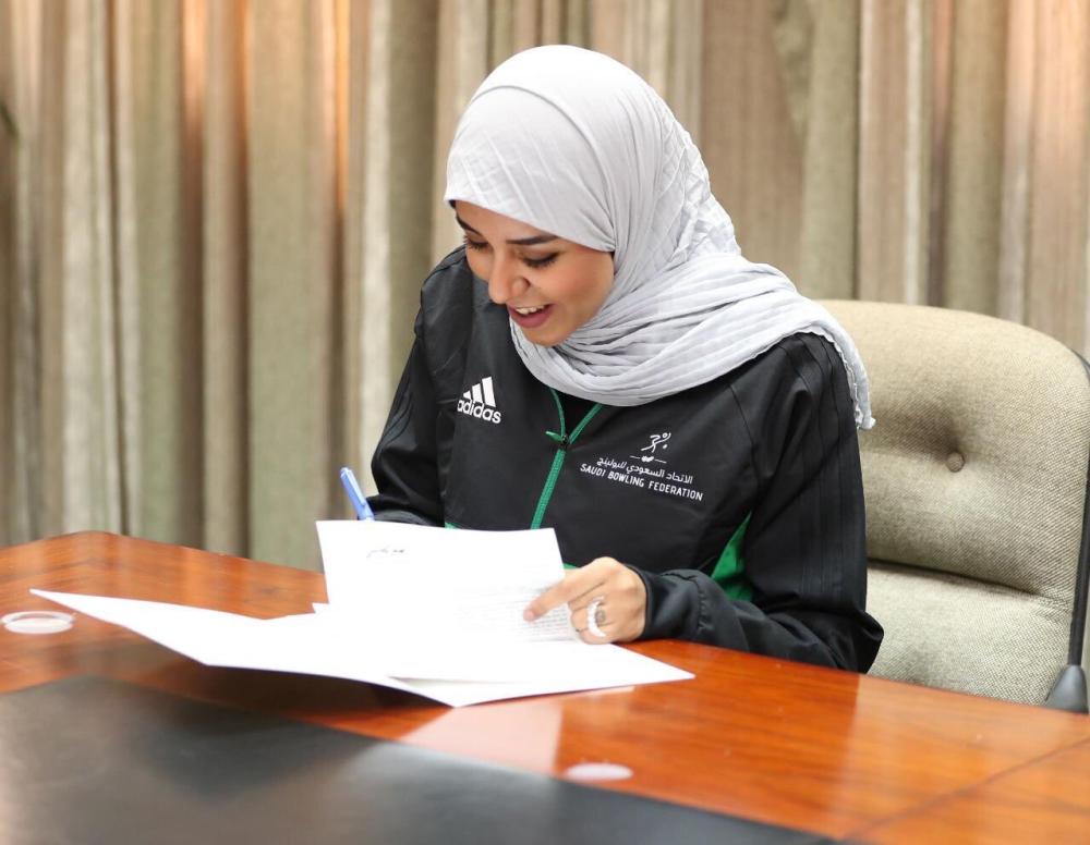'بطلة العرب' تقود منتخب البولينج النسائي